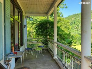 Maison 9 pièces 214 m²