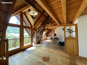 Appartement 6 pièces 183 m²