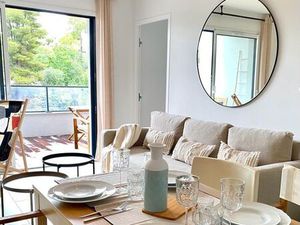 T2 meublé 4 couchages Porticcio à la semaine ou au mois + garage et terrasse