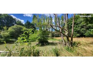 Terrain 2780 m² PLEUMARTIN