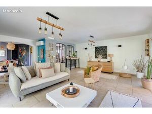 Maison 5 pièces 150 m²