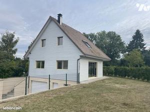 Maison 8 pièces 200 m²