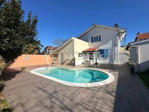 Mme. Margaux Lafitte