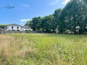 VICTORIA HAYDEN HOMES