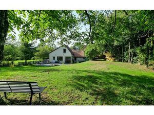 Maison Tercillat m² T-6 à vendre  149 000 €