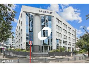 Bureaux 708 m²