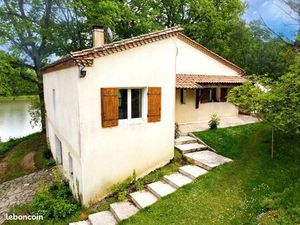 Propriété 5 pièces 145 m²