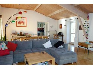 Grande maison rénovée avec jardin