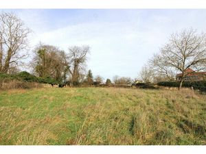 Terrain à bâtir de 950 m2