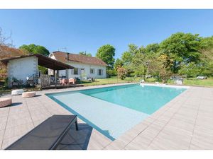 Vente maison 7 pièces 252 m² à Saint-Perdon (40090)  447 000 €