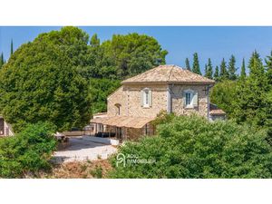 Vente maison 7 pièces 157.9 m² à Saint-Alexandre (30130)  670 000 €