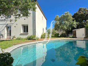 Maison de luxe à vendre à Cournonsec