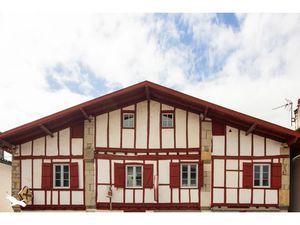 Vente maison 6 pièces 167 m² à Briscous (64240)  415 000 €