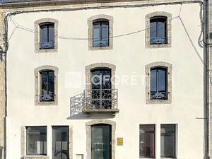 Vente immeuble 145 m² à Pont-Aven (29930)  499 500 €