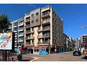 Staanplaats in liftsysteem op een centrale ligging