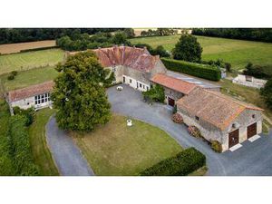 Demeure de prestige Saint Hilaire Des Loges 15 pièce(s) 351.33 m2