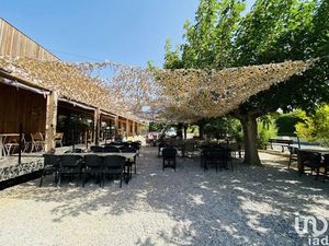 Vente locaux professionnels 122 m² à Roquefort-des-Corbières (11540)  140 000 €