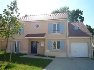 Location chambre 1 pièce 11 m² à Ormesson-sur-Marne (94490)  400 €