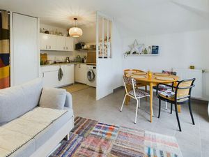 SACLAY T3 DERNIER ETAGE