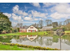 Maison à vendre 8 pièces Maison 225M2 SAINTE GEMMES LE ROBERT (53)