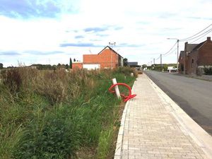 Terrain à bâtir pour une maison 2 façades lot numéro 3