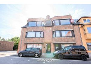 Instapklaar appartement met 2 slaapkamers te huur in Oeselgem