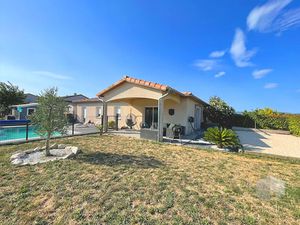 Vente maison 5 pièces 111 m² à Sauzet (26740)  349 000 €