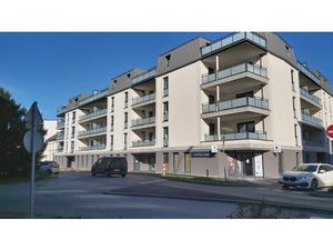 Local professionnel à louer HAGONDANGE 1 pièce(s) 63m2 905€/mois HT/HC