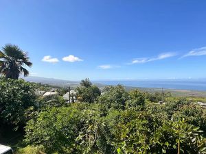 Vente maison 4 pièces 138 m² à Les avirons (97425)  396 500 €