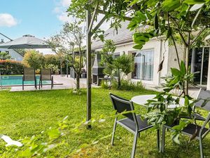 Vente maison 7 pièces 220 m² à Ousse (64320)  522 900 €