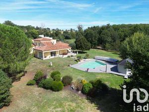 Vente Demeure d'exception Piscine à Lempaut (81700) : à vendre Piscine / 243m² Lempaut