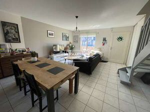 Vente Appartement 4 pièces à Saint-Gilles (35590) : à vendre 4 pièces / 81m² Saint-Gilles