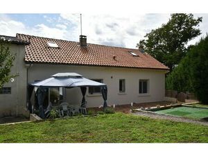 Maison Suaux m² T-5 à vendre  179 000 €