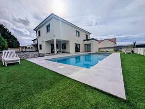 Maison de luxe de 4 chambres en vente à Fauverney  Bourgogne-Franche-Comté