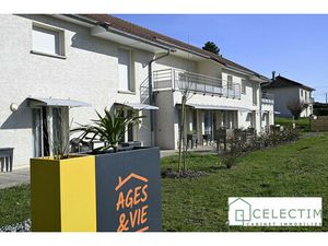 Chambre senior meublée en résidence Ages et vie