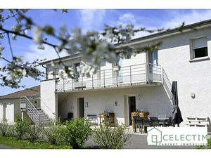 Chambre senior meublée en résidence Ages et vie