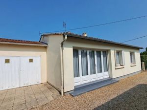Vente maison 3 pièces 70 m² à Saint-Seurin-sur-l'Isle (33660)  138 320 €