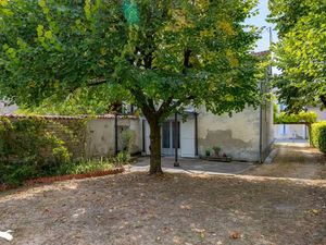 Vente maison 4 pièces 92 m² à Villeneuve-la-Comtesse (17330)  159 000 €