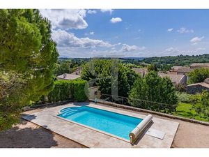 Achat Maison 8 pièces 283m² GRIGNAN 26230