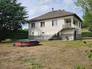 Vente maison 4 pièces 102 m² à Saint-Constant (15600)  157 250 €