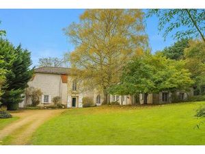 Achat Maison 8 pièces 245m²