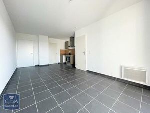 Location Appartement 2 pièces 44m² MONTFAVET 84140