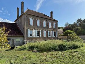 Vente ferme 7 pièces 232.63 m² à Javernant (10320)  265 000 €