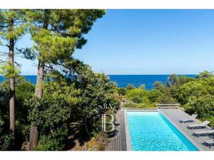 Maison à vendre 6 Pièces 263 m2 Sari-Solenzara Ailleurs en Corse - 2 790 000 €