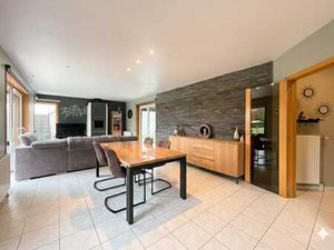 ///Sous option /// Villa 3 ch 1 bur avec piscine intérieure