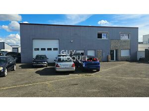 Entrepôt / local industriel Wittenheim 380 m2 - 8 17 ares