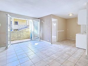 Vente appartement 3 pièces 56 m² à Pertuis (84120)  139 000 €