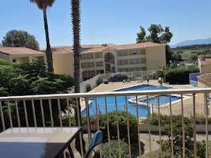 Location meublée appartement 2 pièces 30 m² à Canet-en-Roussillon (66140)  570 €