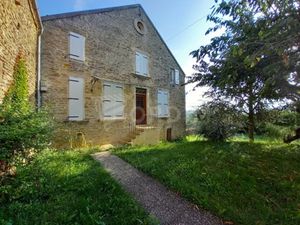 Location maison 5 pièces 85.45 m² à Lucy-le-Bois (89200)  640 €