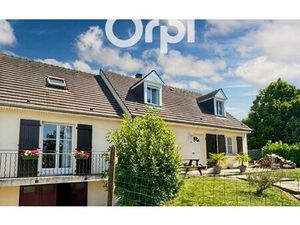 Maison Lachelle 135 m² T-7 à vendre  275 000 €